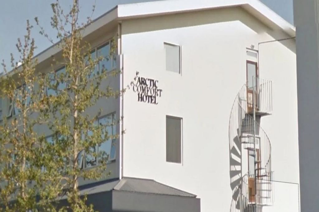 Arctic Comfort Hotel