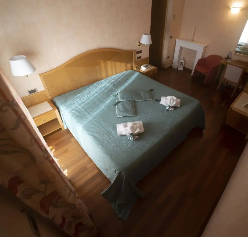 Hotel Lory & Ristorante Ferraro