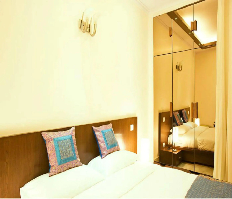 Evergreen Suites