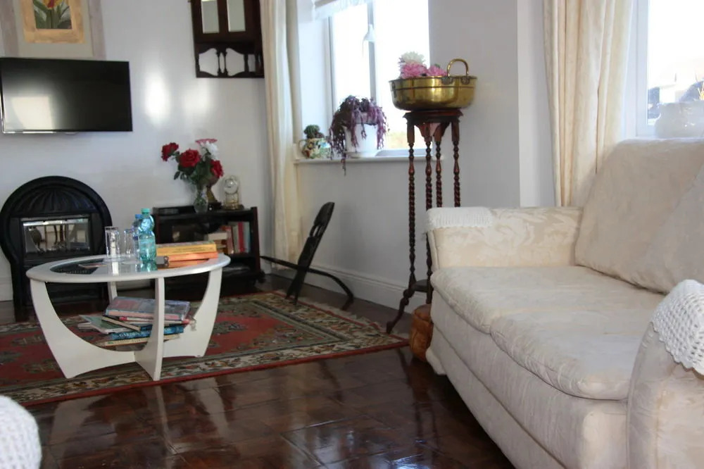 Seasons Lodge Guesthouse