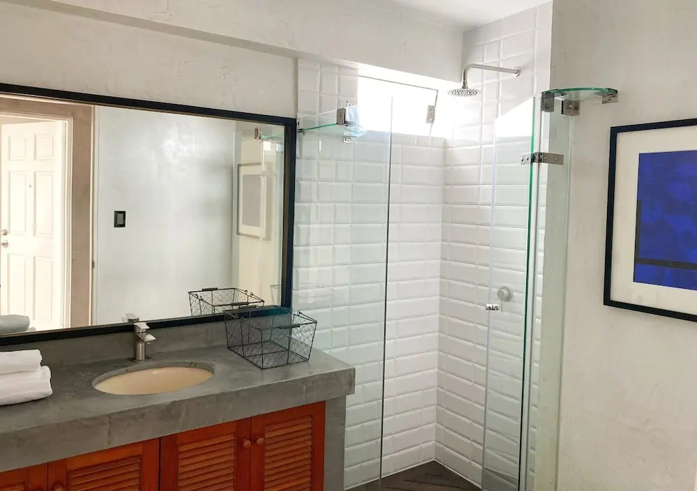 Industrial 3BR With OCEAN View