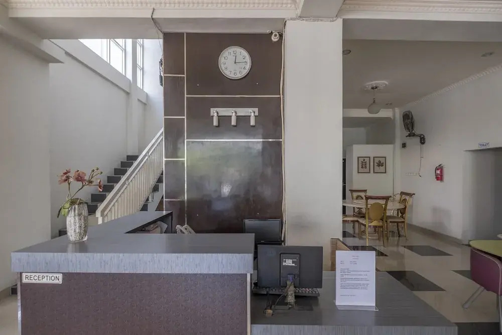OYO 1527 Hotel Barkah