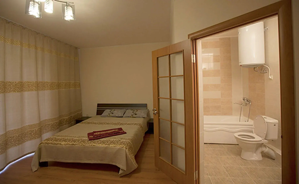Hotel Aurora Plus