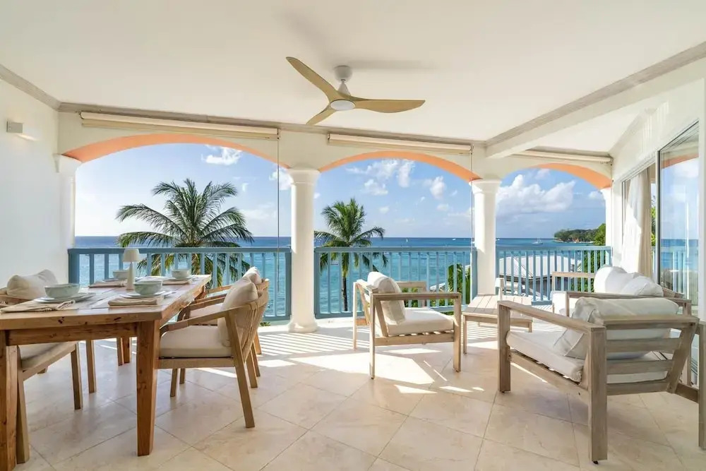 Villas On The Beach 305 home