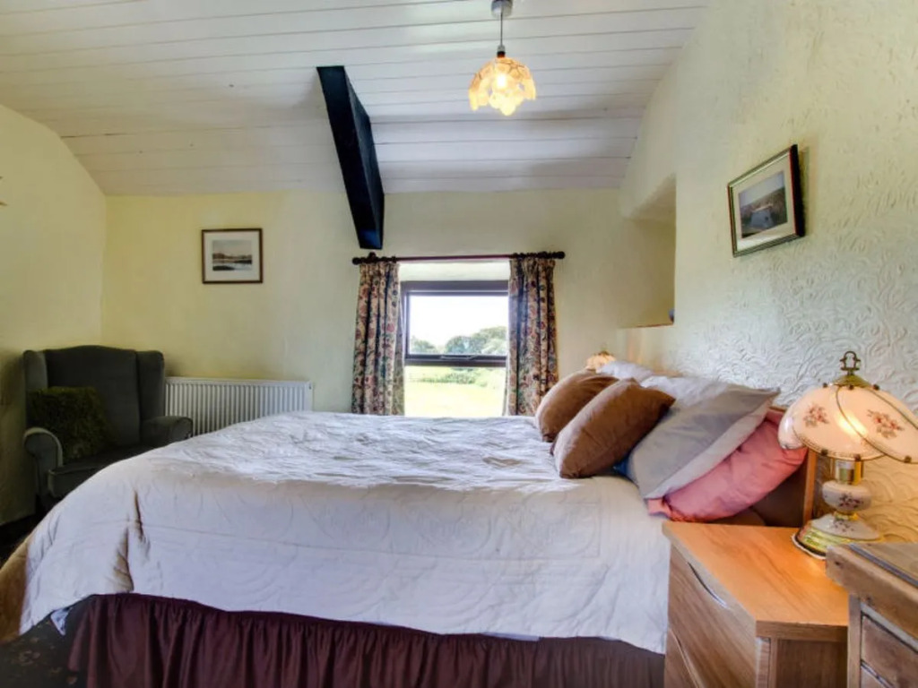 Llanfaglan Farm