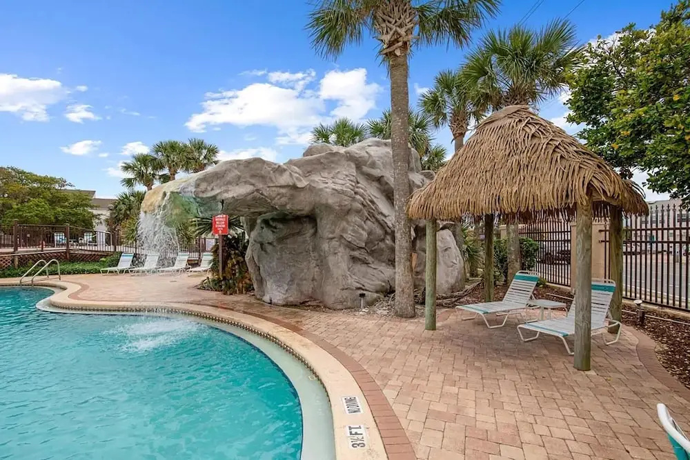 Portside Sg2- Seabreeze Townhome