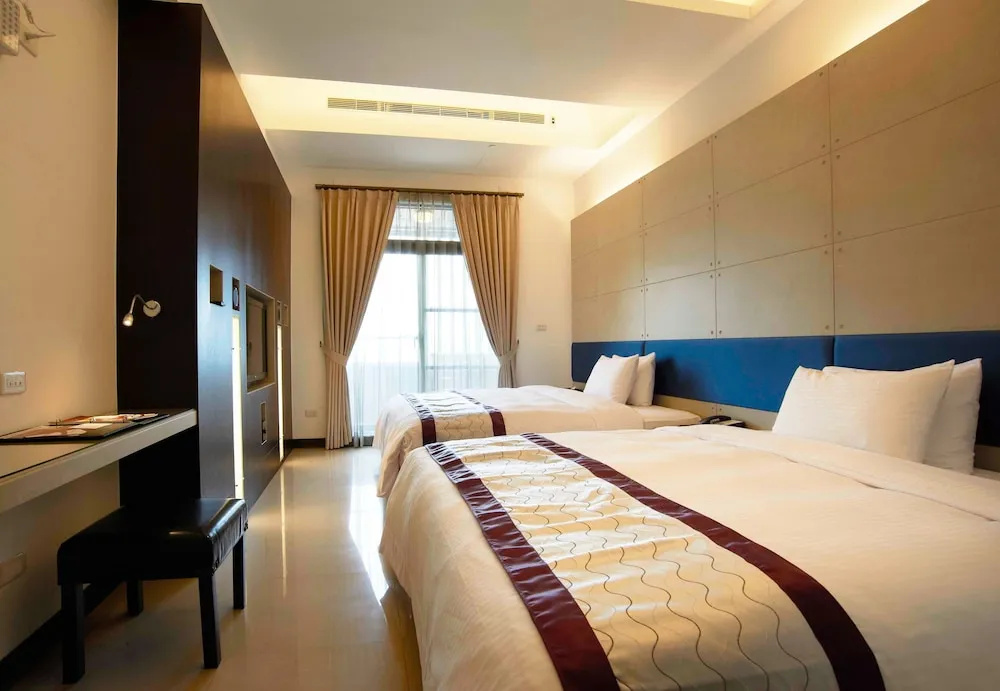 Master Hotel