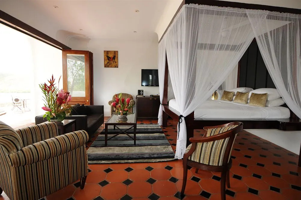 Mount Hartman Bay Estate Private Resort
