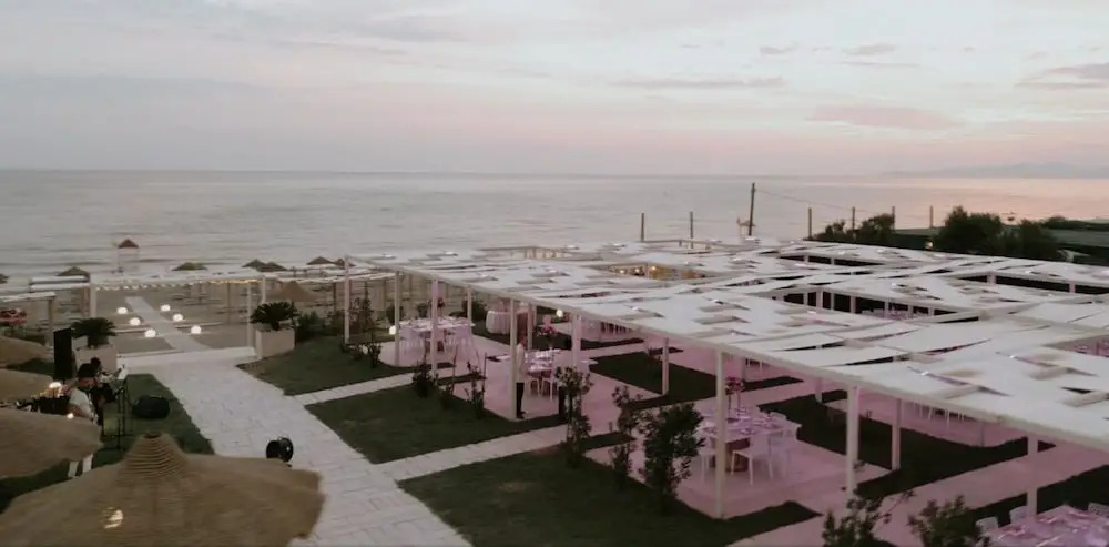 Rena Resort