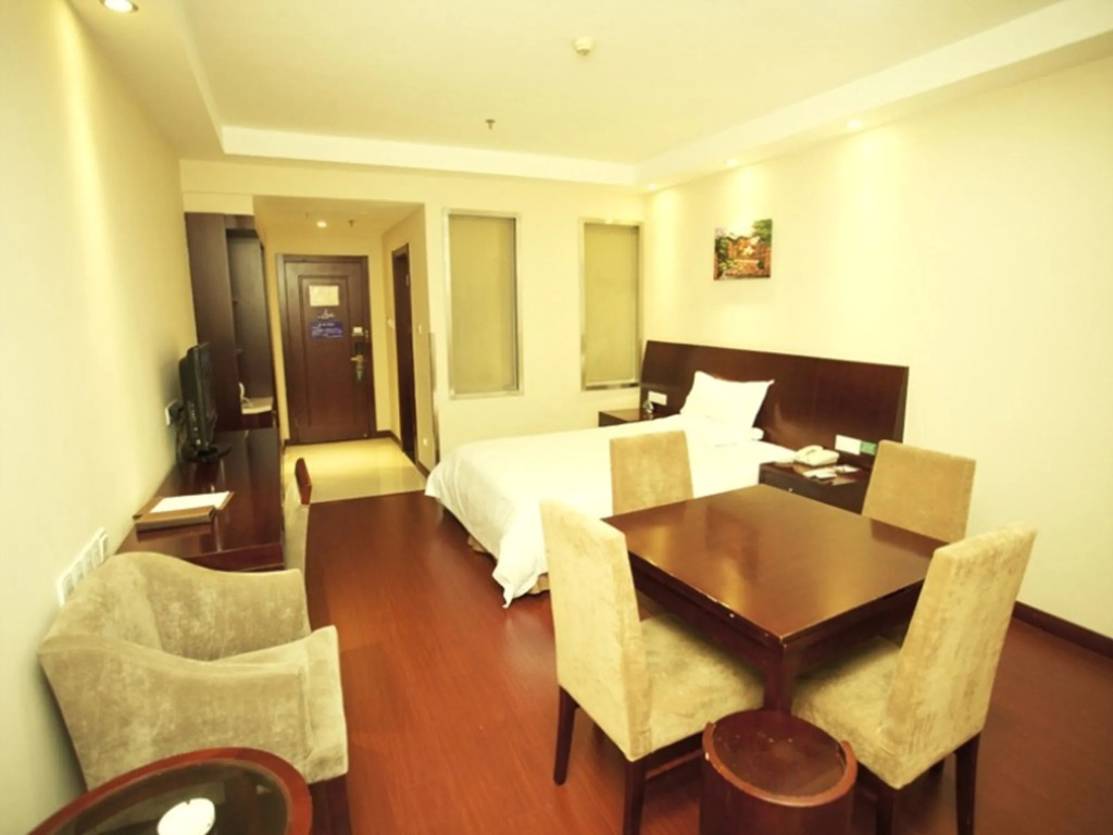 GreenTree Inn Taizhou Jingjiang Jiangping Road Shanghai City Business Hotel