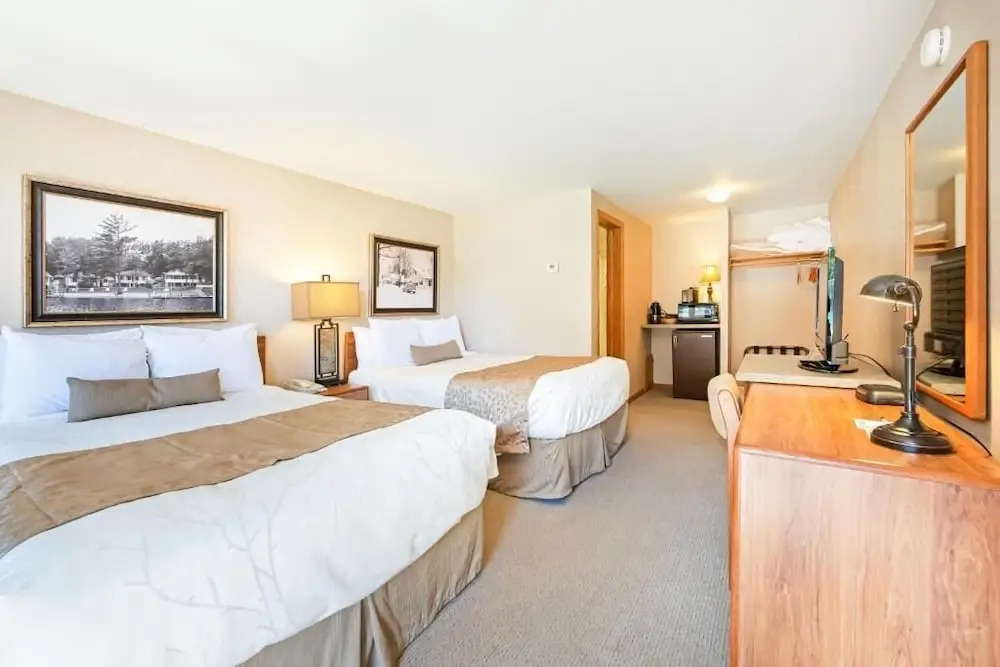 Chanticleer Inn