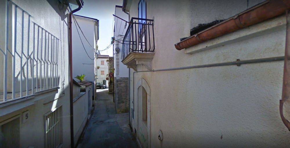 B&B 1646