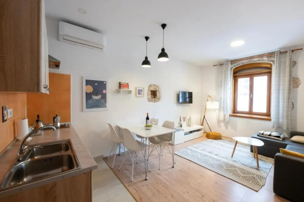 History Apartment Villa Veruda
