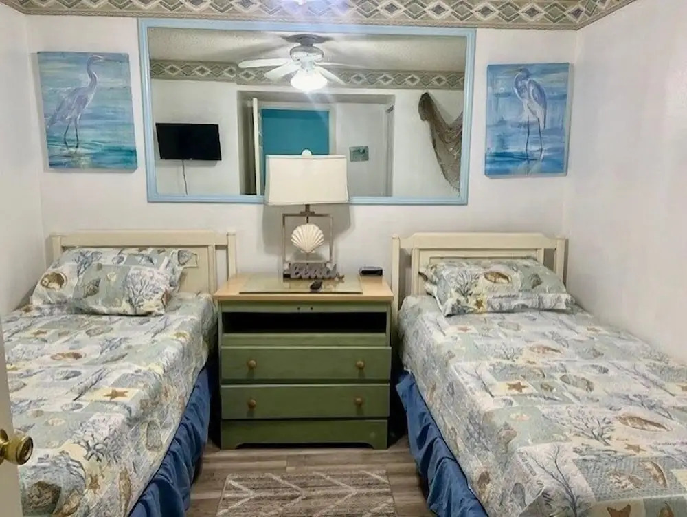 Royal Garden Resort 602 2 Bedroom Condo by RedAwning