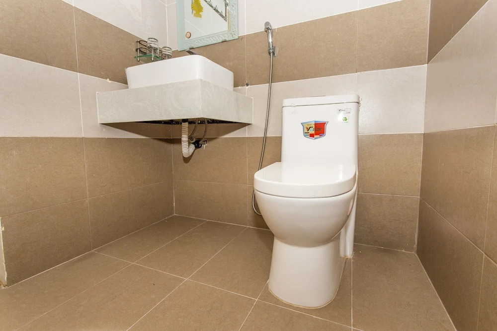 OYO 1069 MT House Homestay