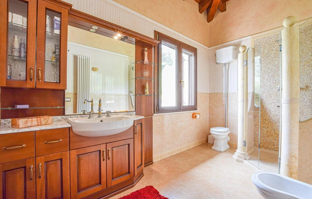 Stunning Home in Gioiosa Marea With 5 Bedrooms, Wifi and Swimming Pool