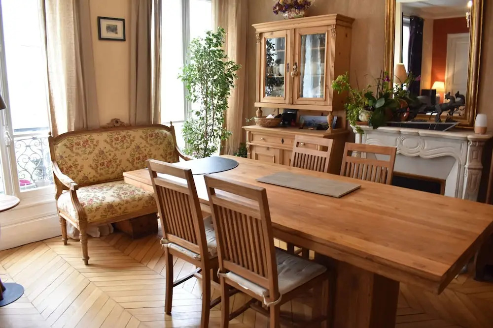 2 Bedroom Family Apartment in Saint-Mandé
