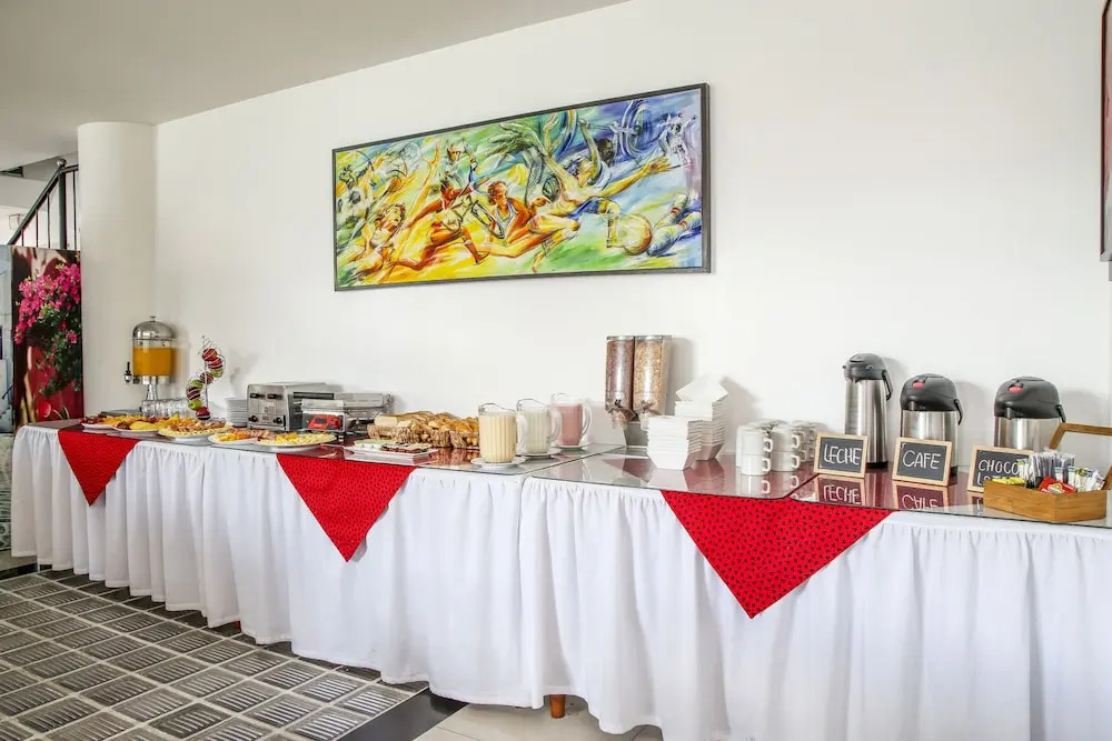 Parque 63 Hotel