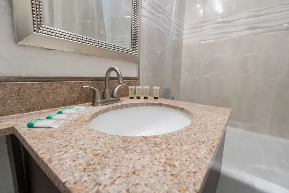 217 Hollywood Beach Resort