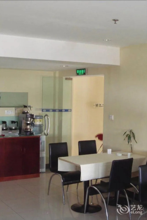 Hanting Hotel Wuhan Xianggang Road Children's Hospital