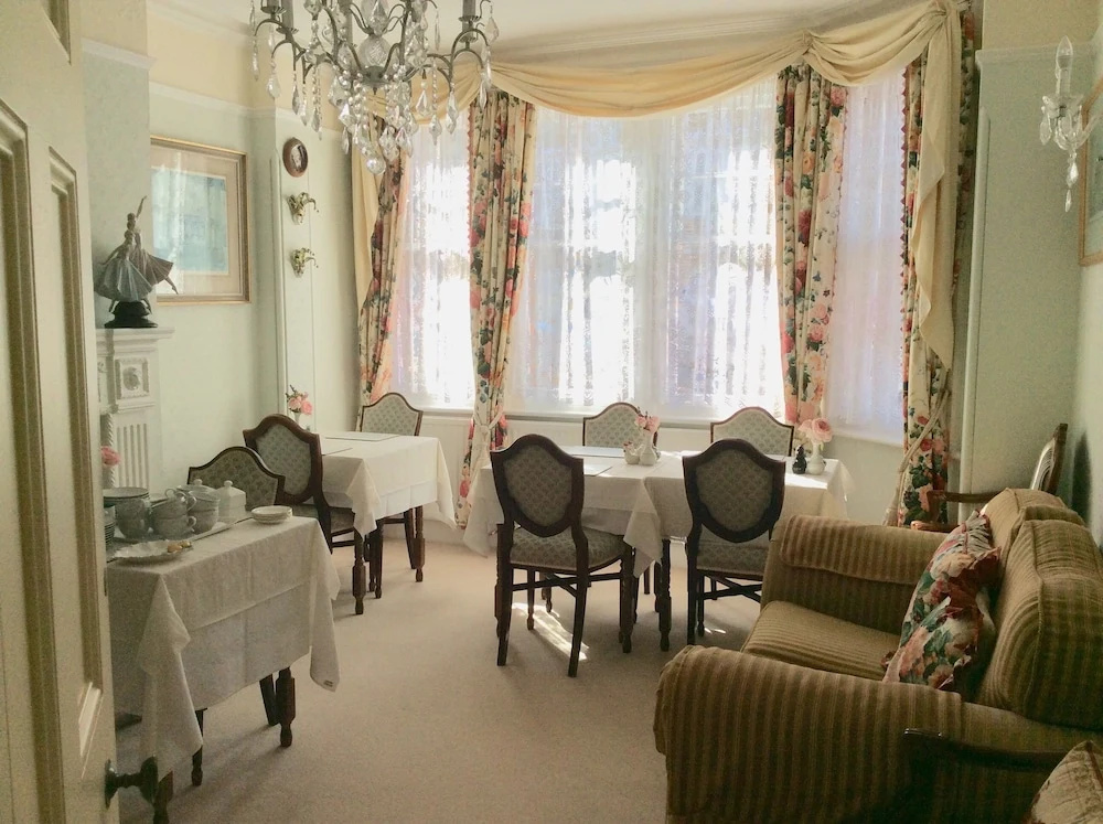Brayscroft House