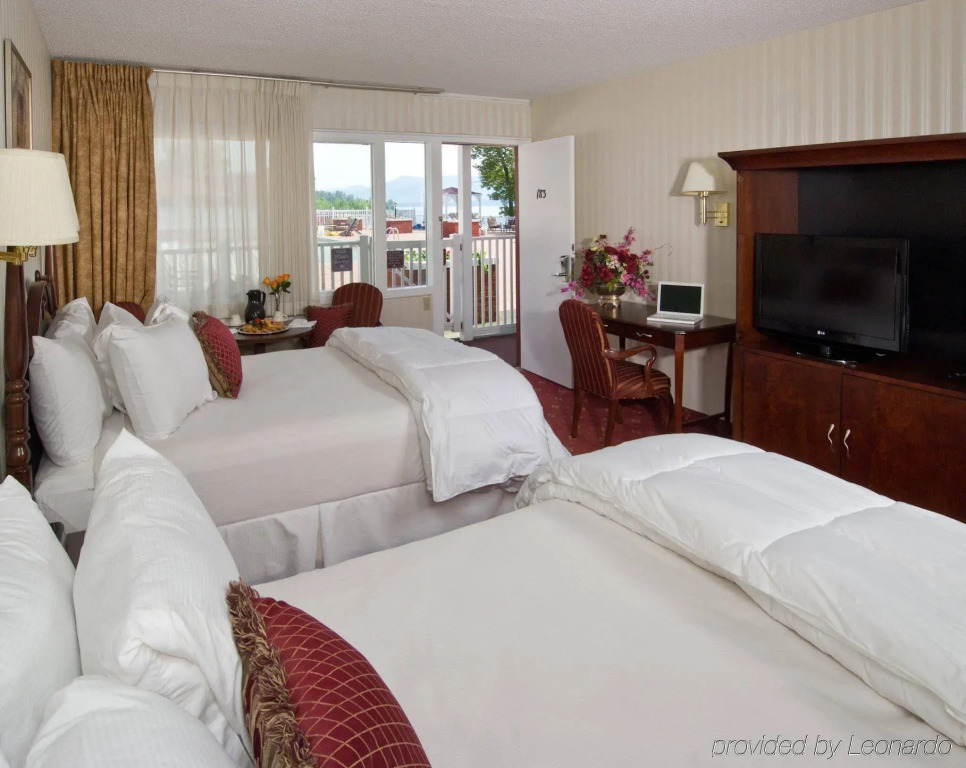Georgian Lakeside Resort