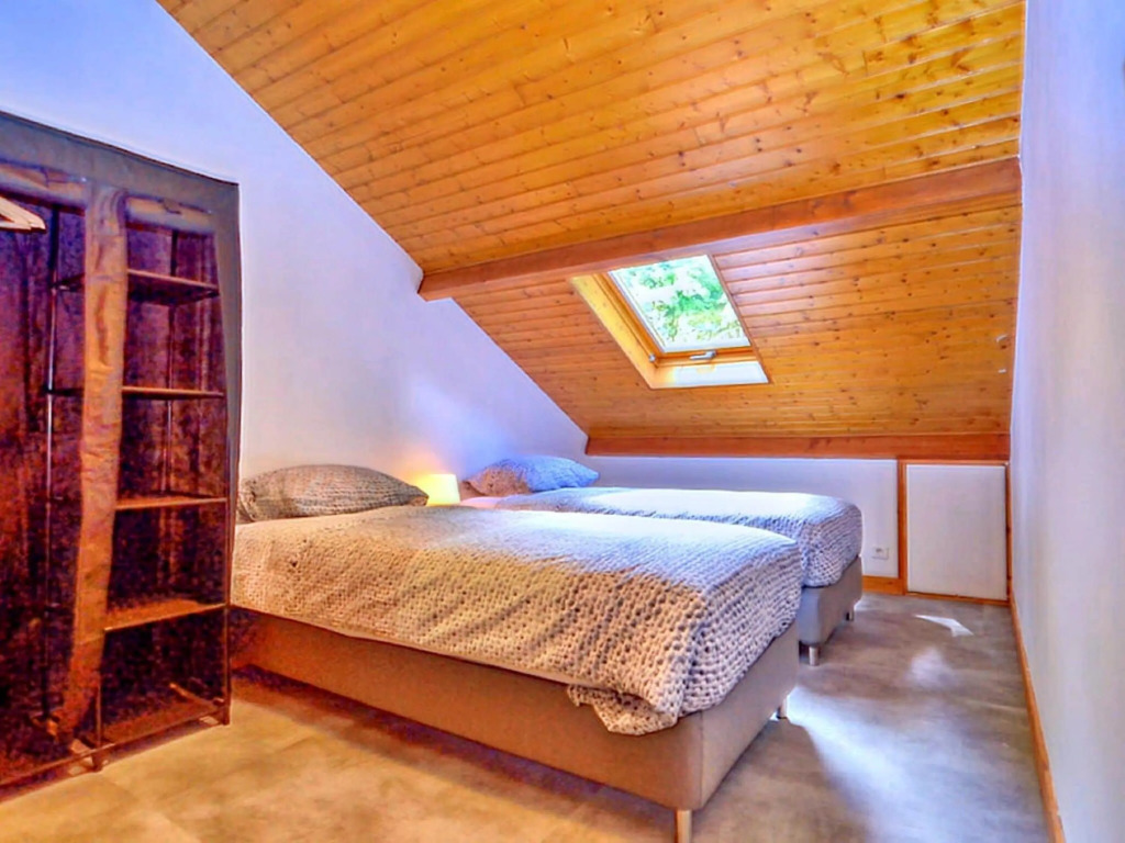 Serene Holiday Home in Cussac with Private Terrace, Barbeque