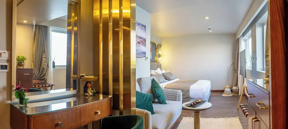 Sonesta Dahabeya Amirat II - Nile Cruise Ship - 4 nights from Luxor