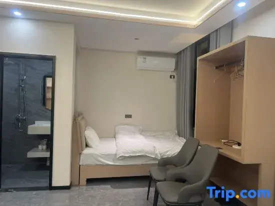 Huxinju Homestay