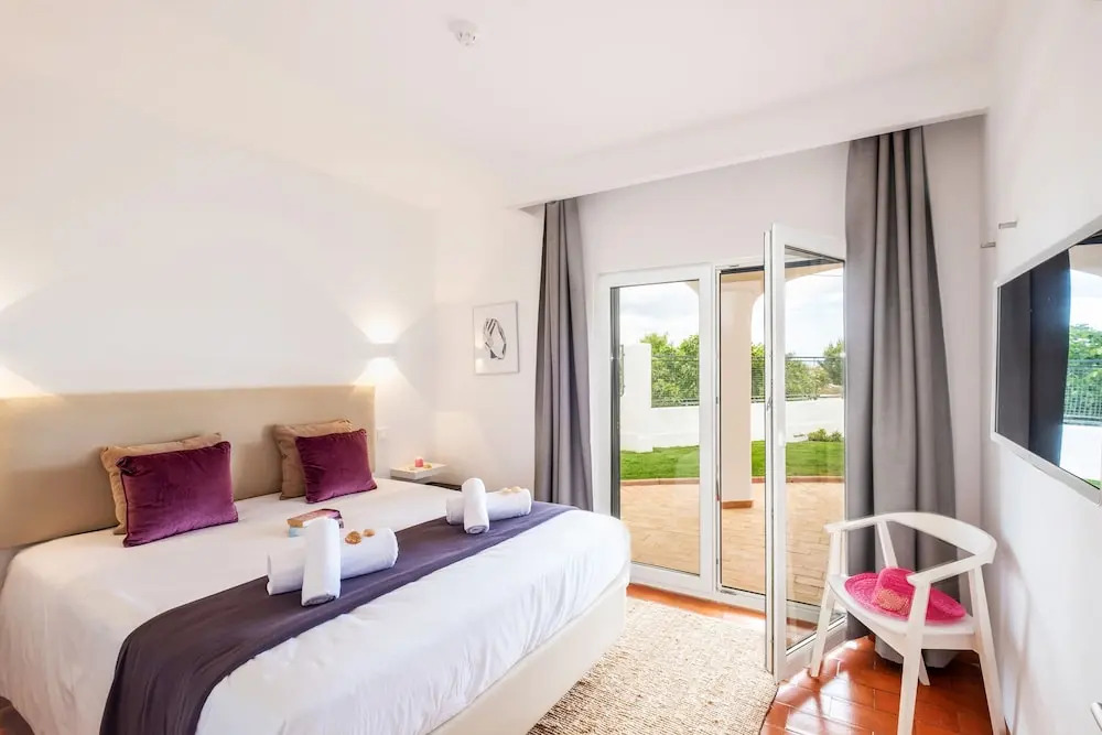 Villa Benagil Boutique - Moradia luxuosa com piscina aquecível e BBQ