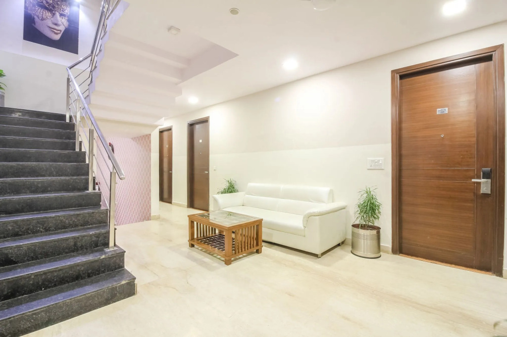 The Asian Suites B 583 Huda Metro