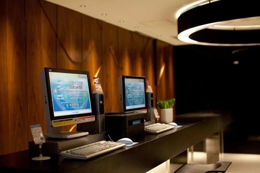 Cross Hotel Osaka