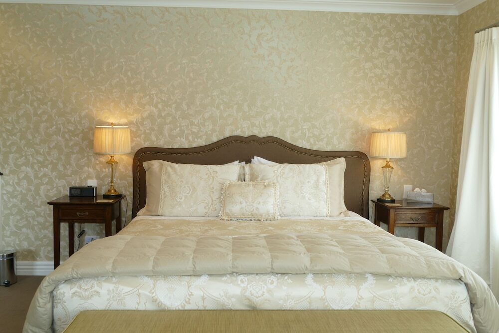 Casa Aquila Boutique Bed and Breakfast