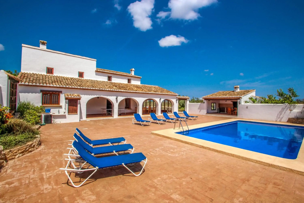 Finca Pere - panoramic hillside holiday house in Benissa