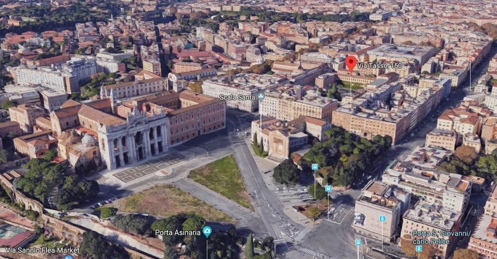 Eclectic 3 bed Flat 10 Minutes From the Colosseum