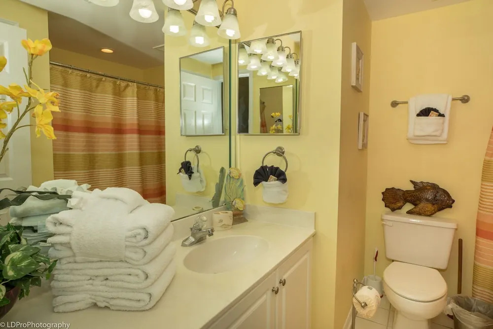 Waterview Towers 832 - 3 Br Condo