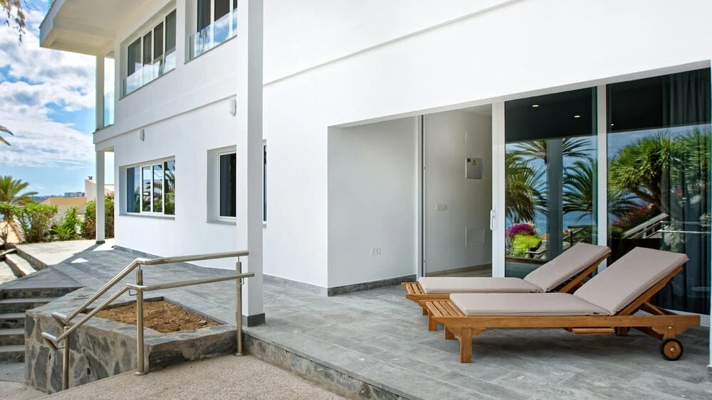 Deva Beach Boutique Apartments