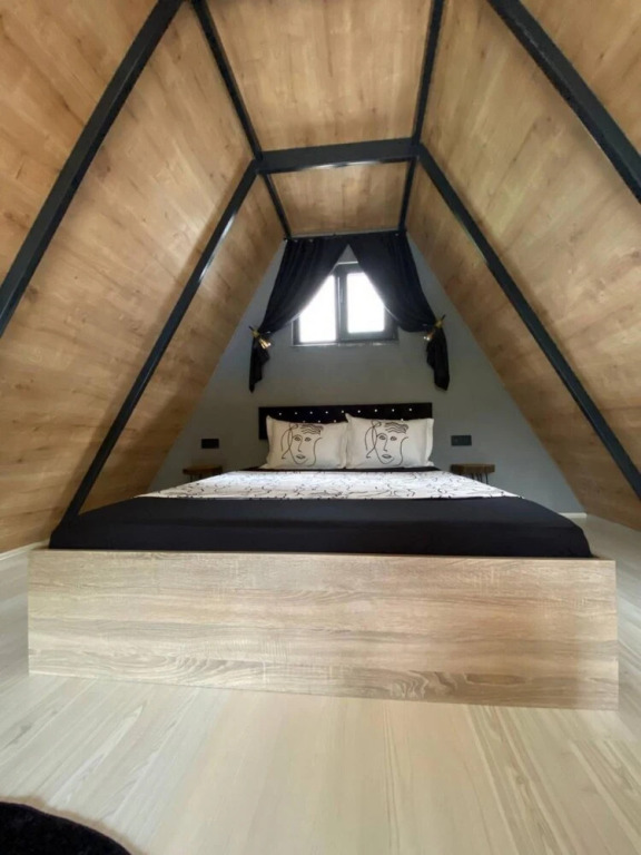 Sleek Bungalow with Private Pool near Sapanca Lake