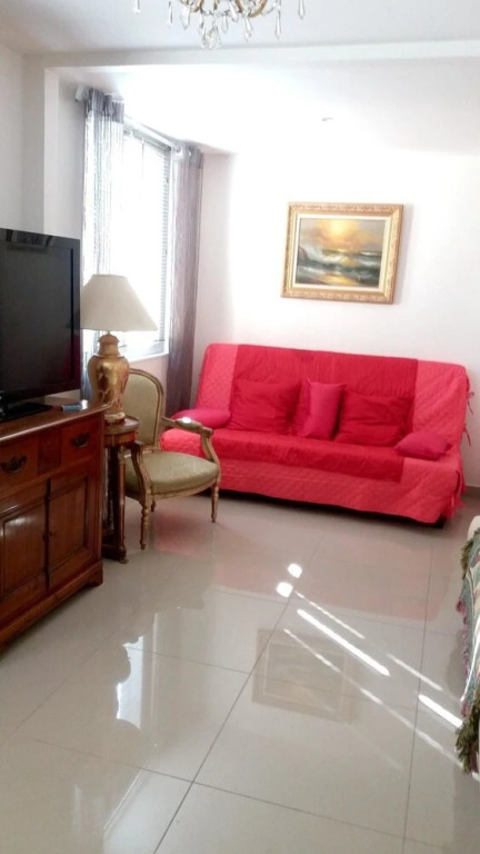 Apartment With one Bedroom in Paray-vieille-poste, With Terrace and Wi