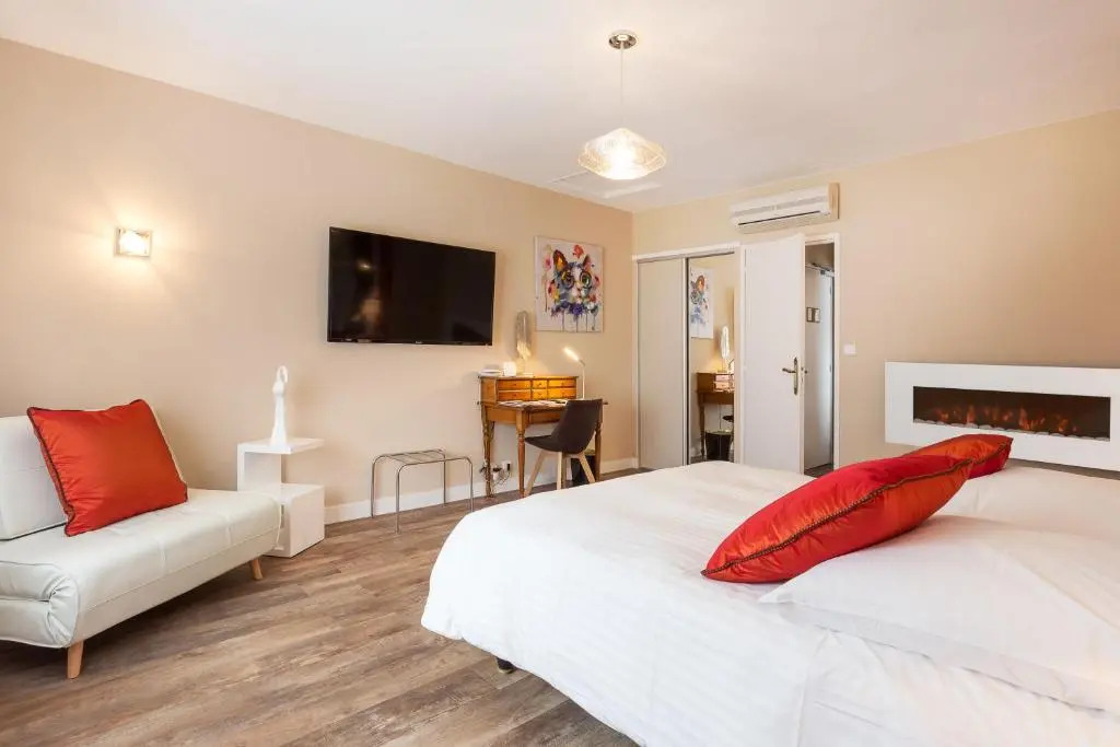 Logis Auberge de la Truffe - Hotel de la Truffe