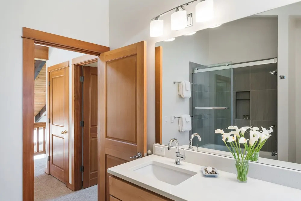 Pacific House by Avantstay Bright Airy Home w/ Direct Access to Cannon Beach