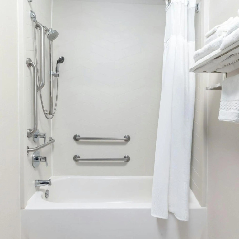 Fairfield Inn and Suites by Marriott Cincinnati Eastgate