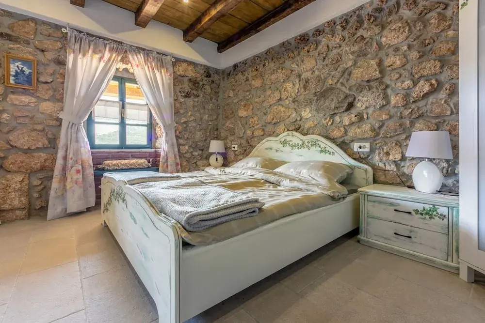 Villa Romantic