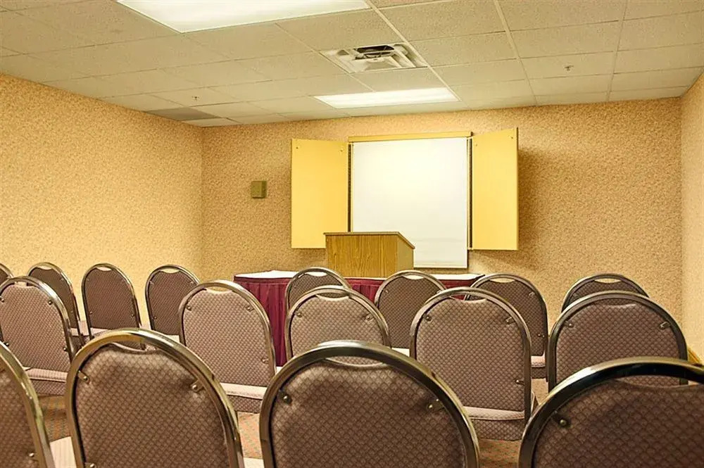 All Season Suites
