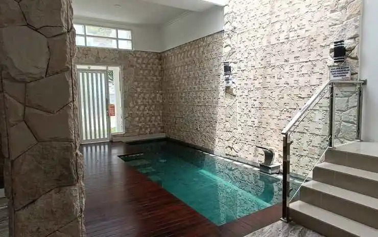 Villa NoRa with Private Pool at Batu Malang