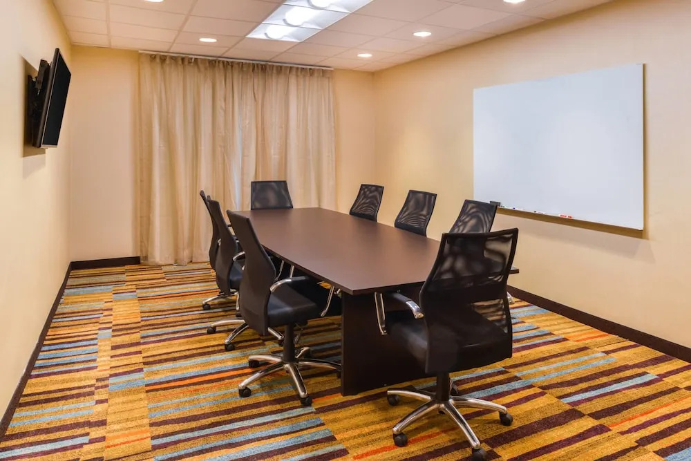 Fairfield Inn & Suites Coralville