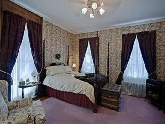 Lackawanna Bed & Breakfast