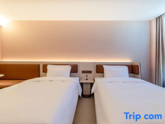 HanTing Hotel (Lianhua Street, Zhengzhou University)