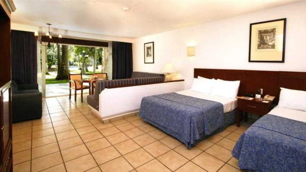 Отель Krystal Puerto Vallarta