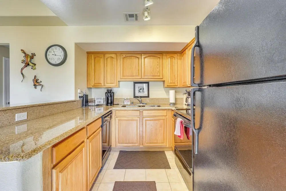 Resort Pool & Spa Access: Mesquite Condo!